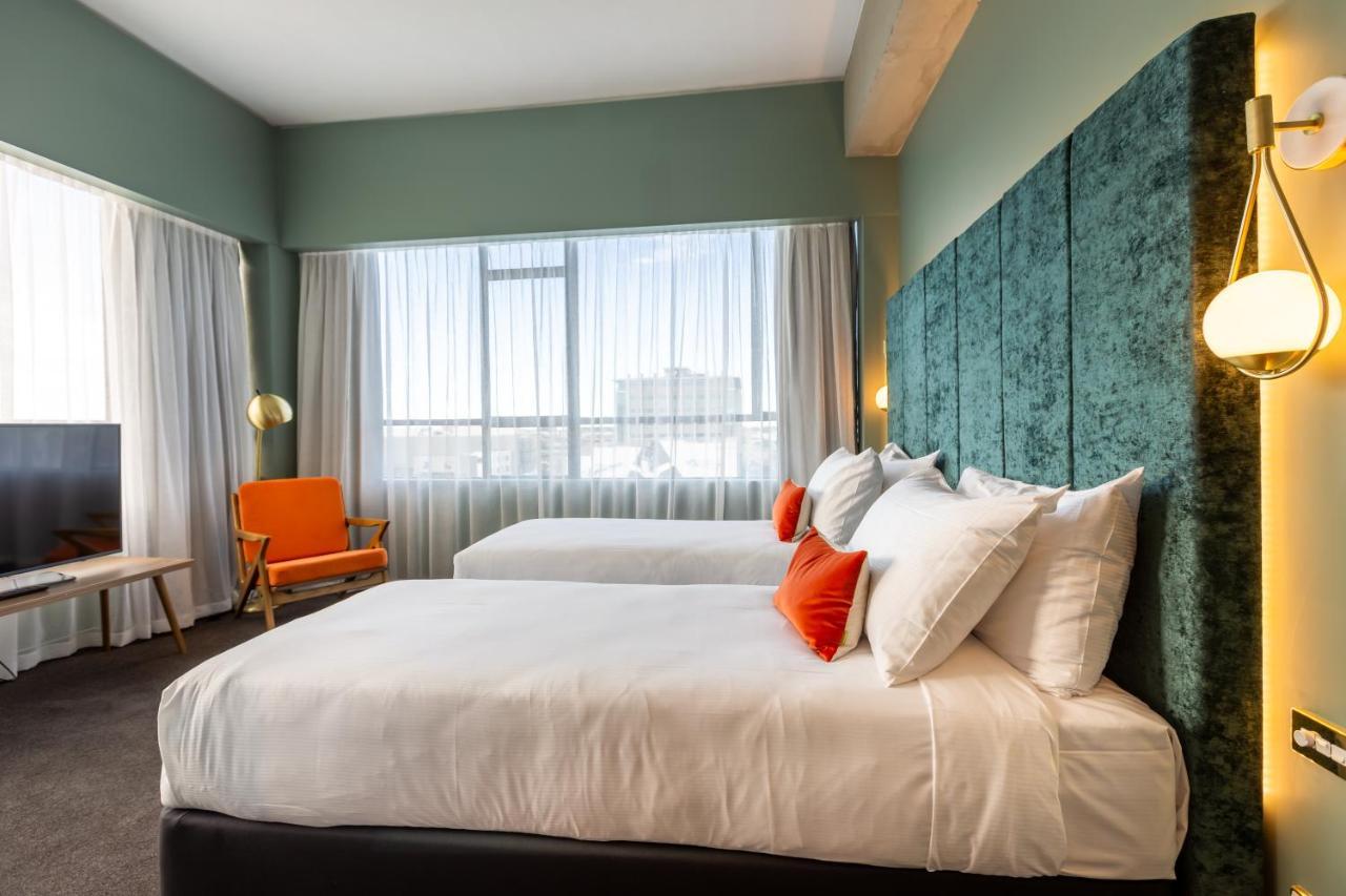 The Muse Christchurch Art Hotel Екстериор снимка