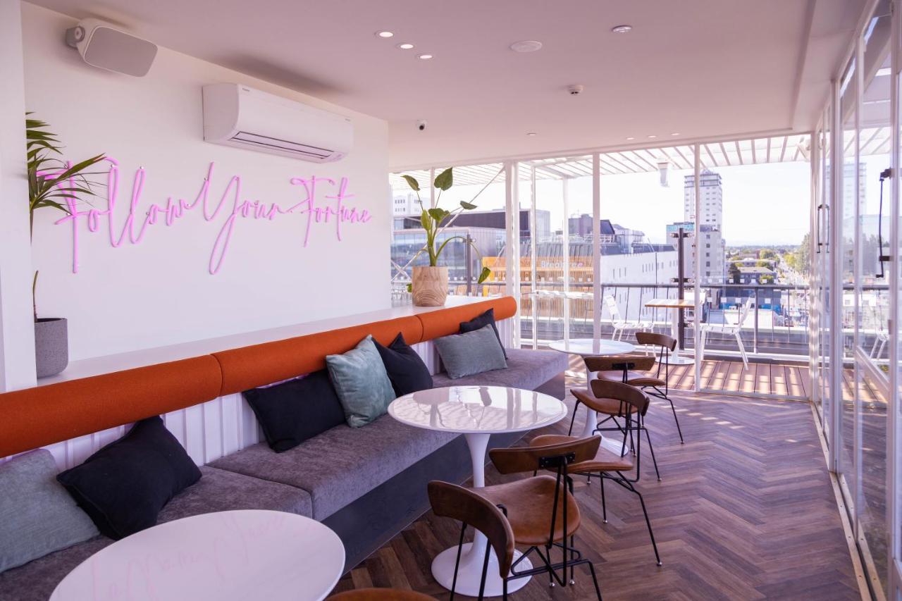 The Muse Christchurch Art Hotel Екстериор снимка